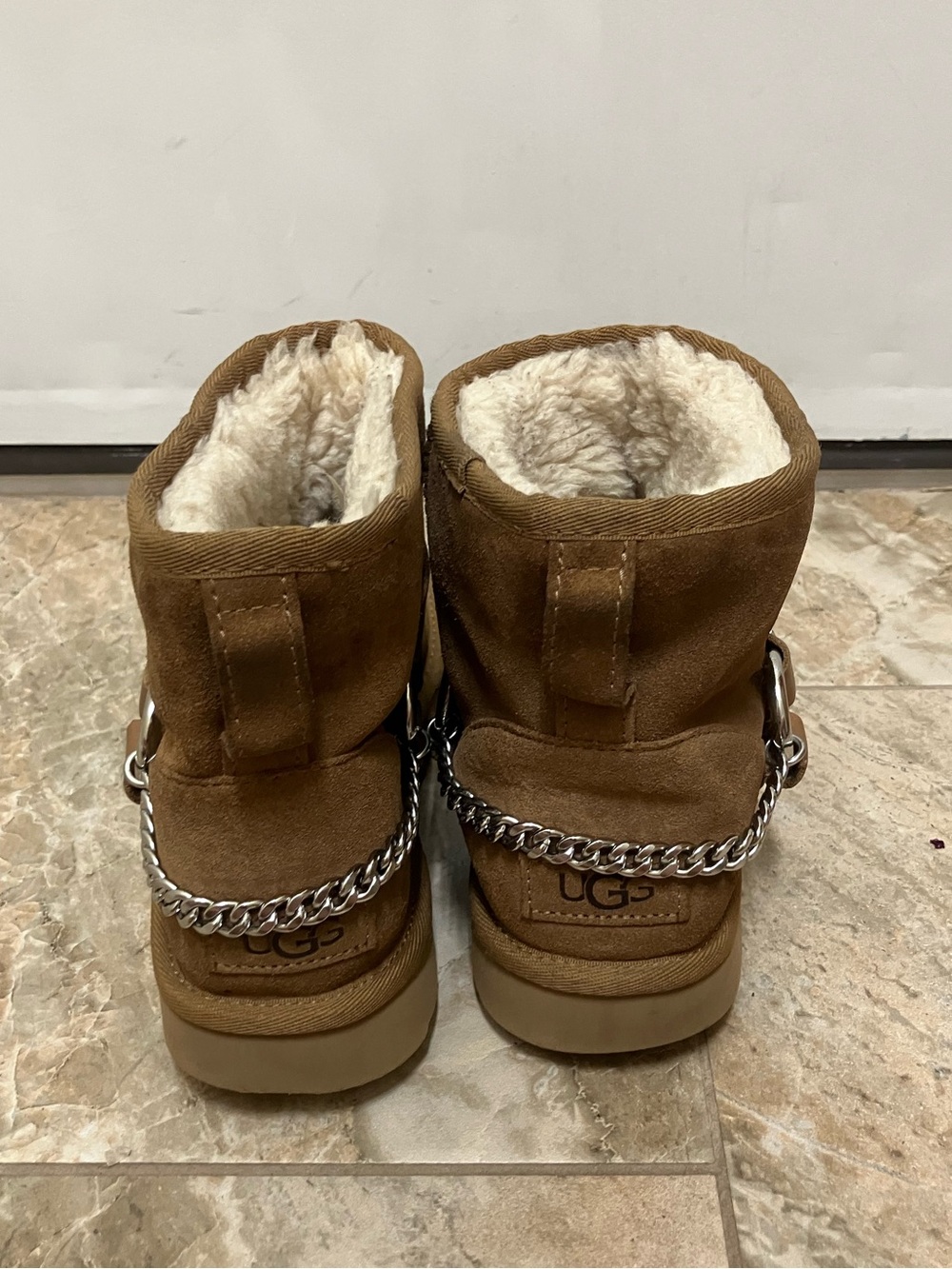 UGG Women’s Classic Mini Chains Chestnut Suede Boots - Picture 3 of 10